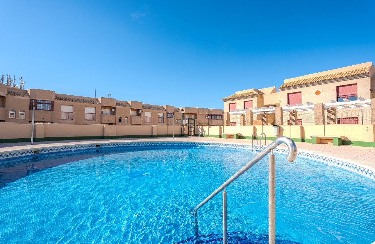 Resale - Apartment - La Manga del Mar Menor - Urb. El Ancora