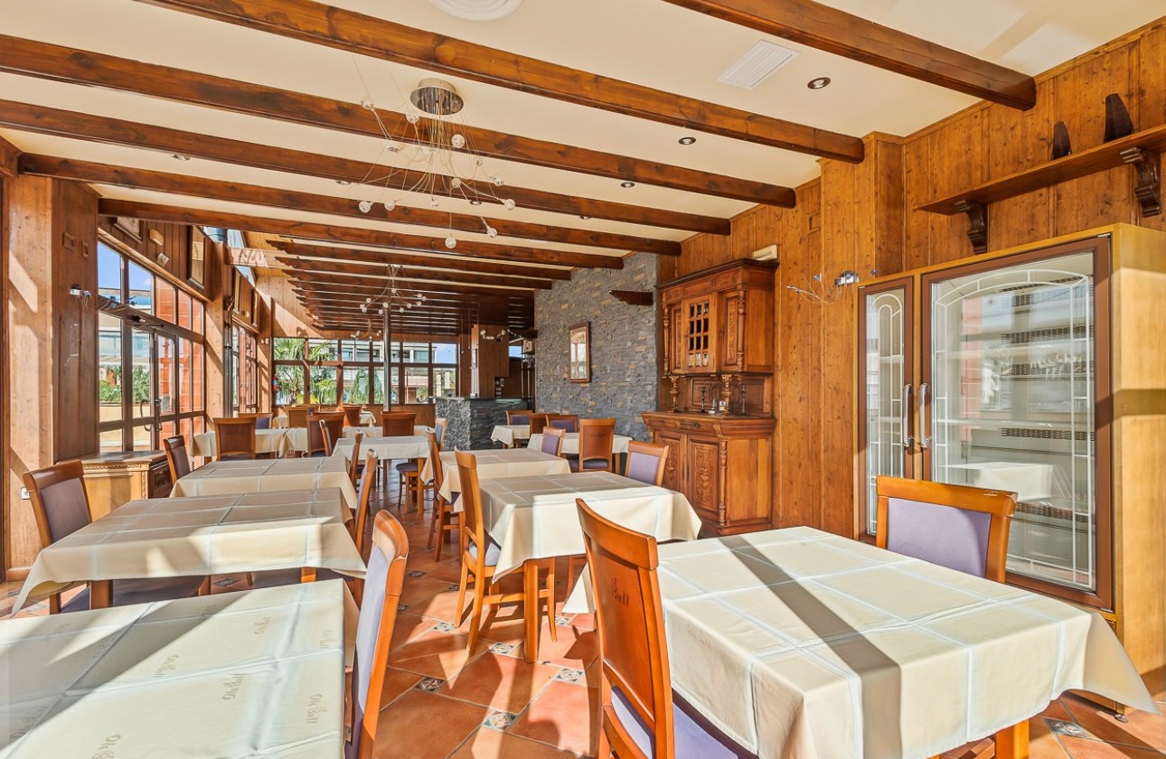 Brukte Boliger - Næringslokale - Los Dolses