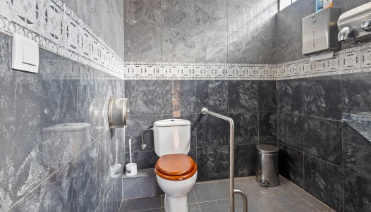 Brukte Boliger - Næringslokale - Los Dolses