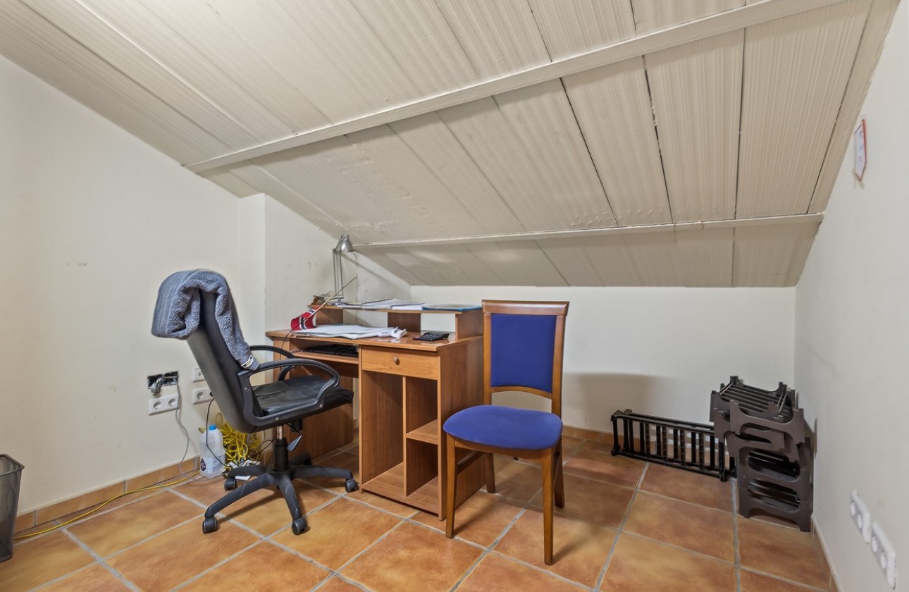 Brukte Boliger - Næringslokale - Los Dolses