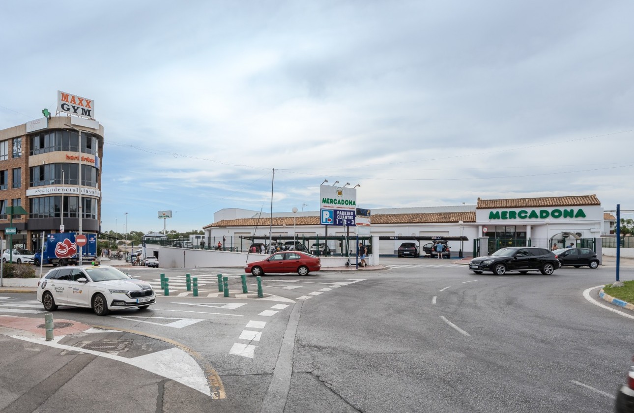 Resale - Apartment - Orihuela Costa - Playa Flamenca