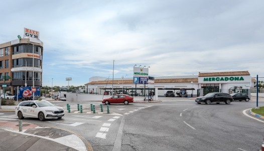 Resale - Apartment - Orihuela Costa - Playa Flamenca