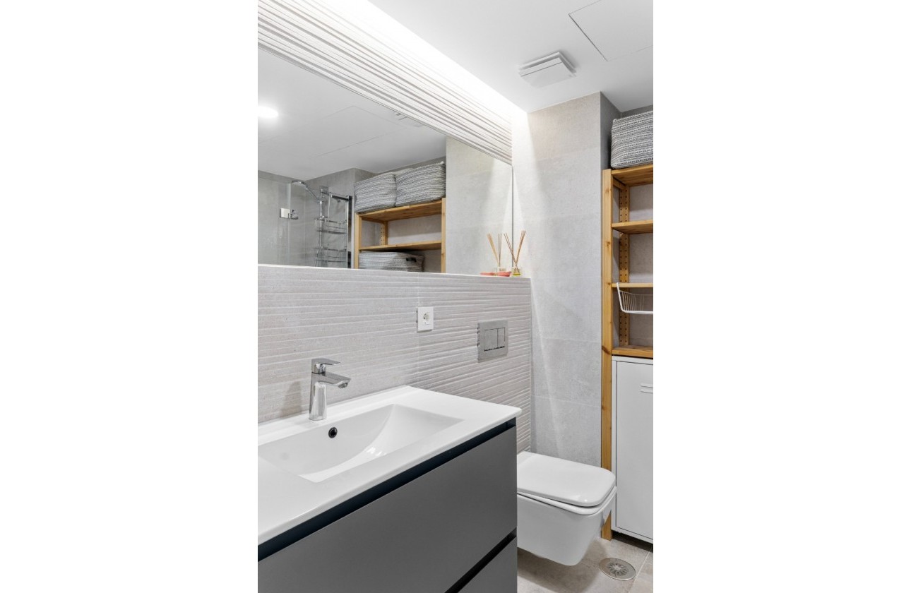 Segunda mano - Apartamento - Alicante - Centro