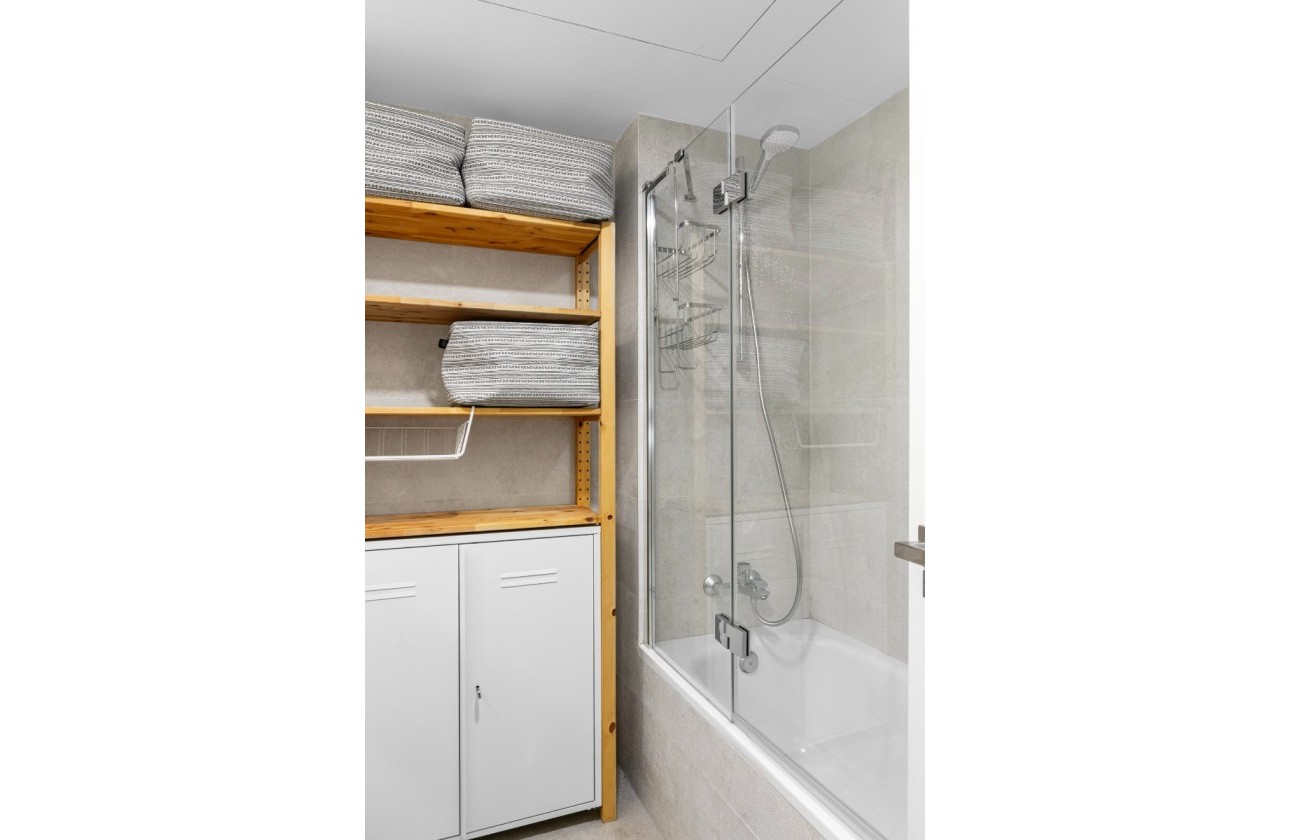 Segunda mano - Apartamento - Alicante - Centro