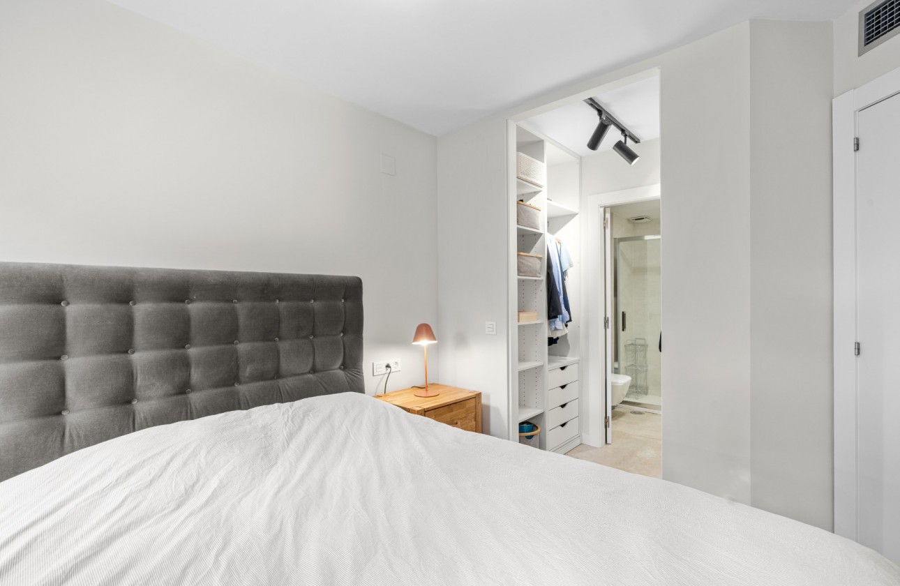 Segunda mano - Apartamento - Alicante - Centro