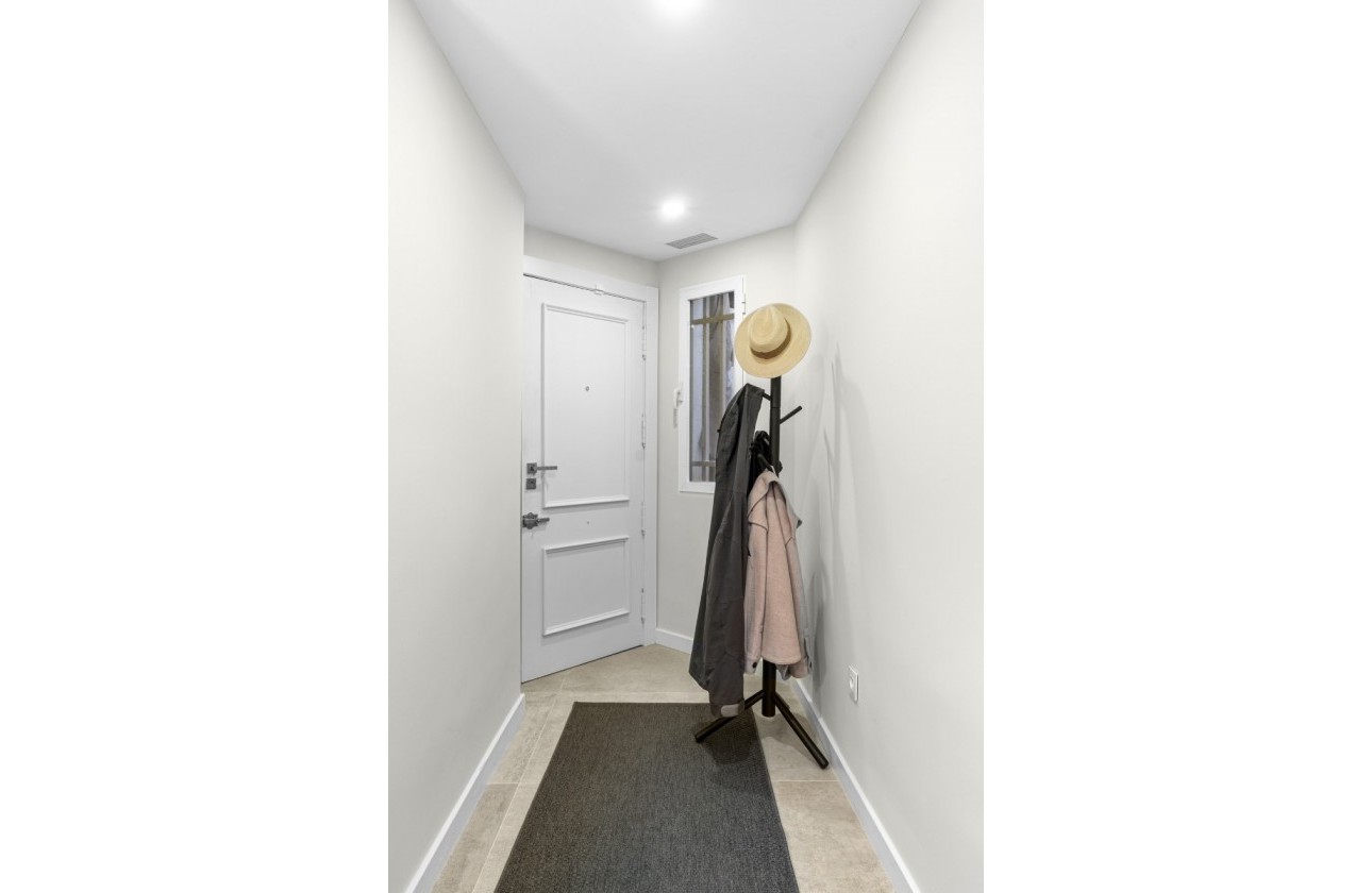 Segunda mano - Apartamento - Alicante - Centro