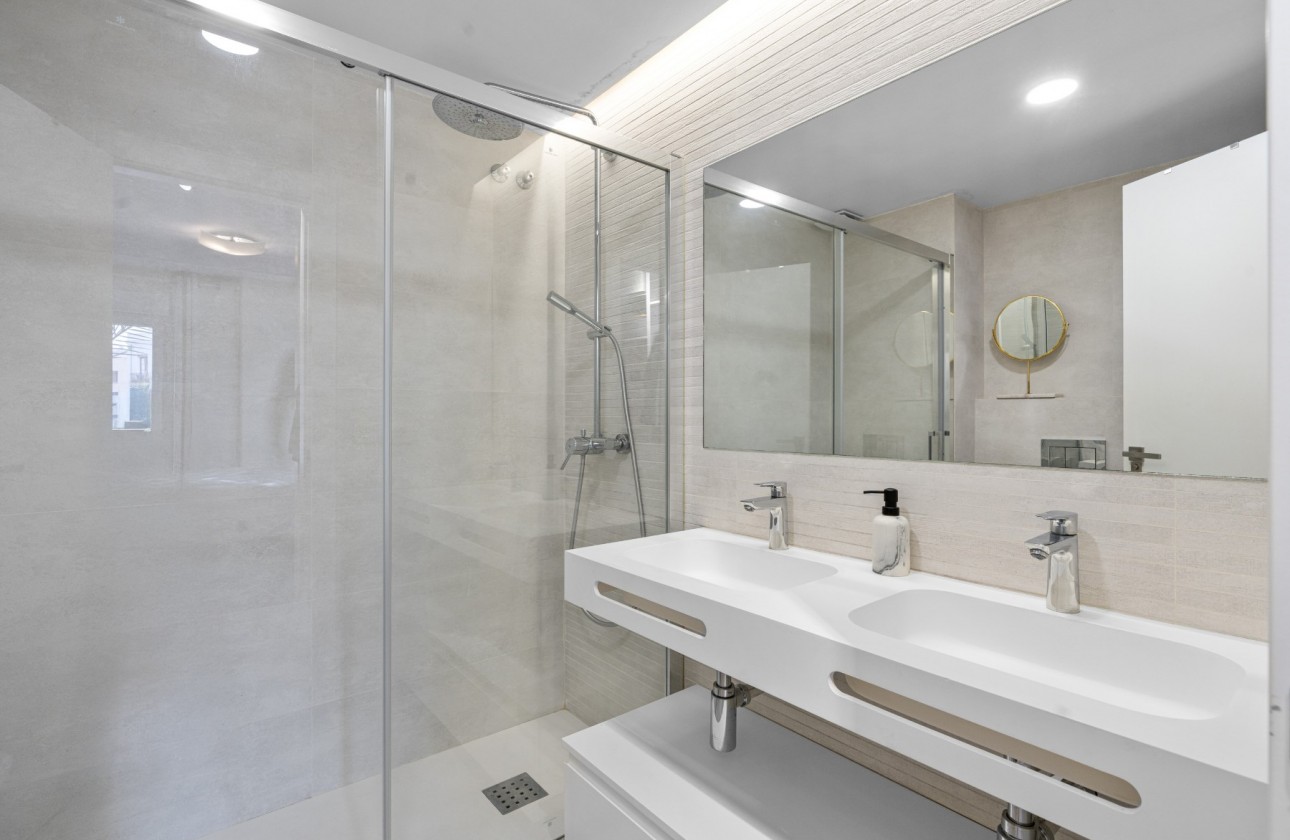 Segunda mano - Apartamento - Alicante - Centro