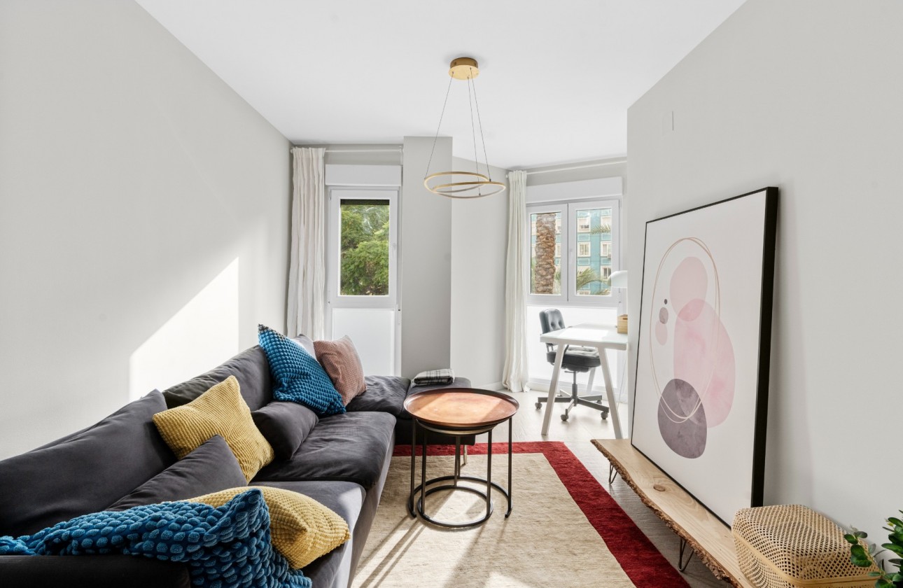 Segunda mano - Apartamento - Alicante - Centro