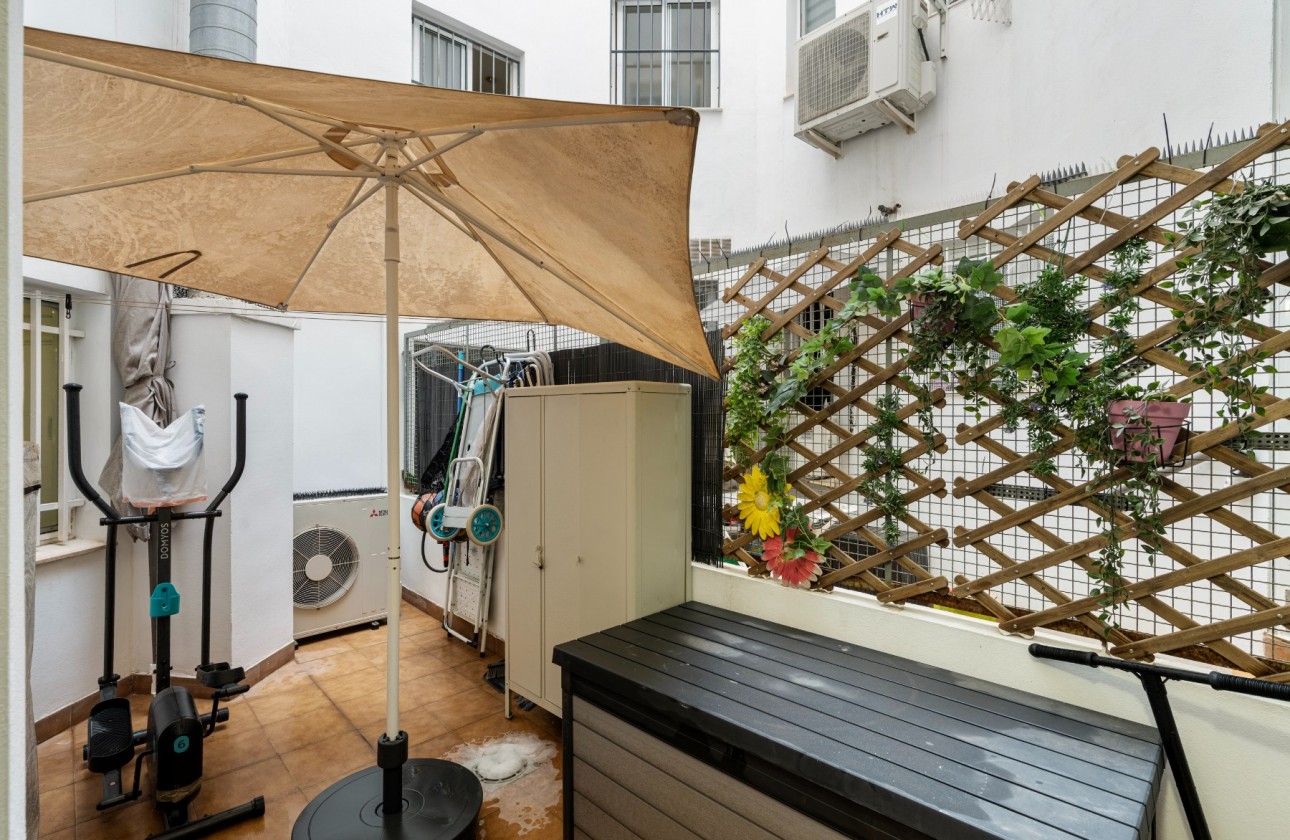 Segunda mano - Apartamento - Alicante - Centro