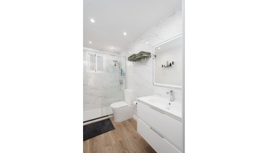 Brukte Boliger - Første etasje  - Orihuela Costa - Punta Prima