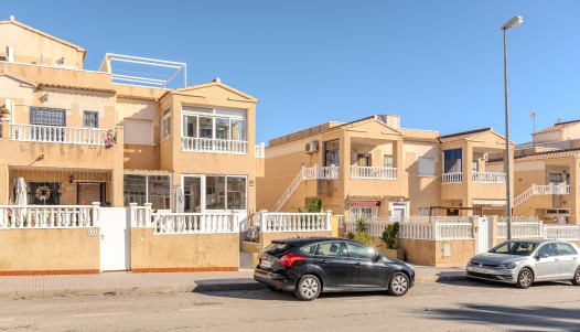 Brukte Boliger - Første etasje  - Orihuela Costa - Punta Prima