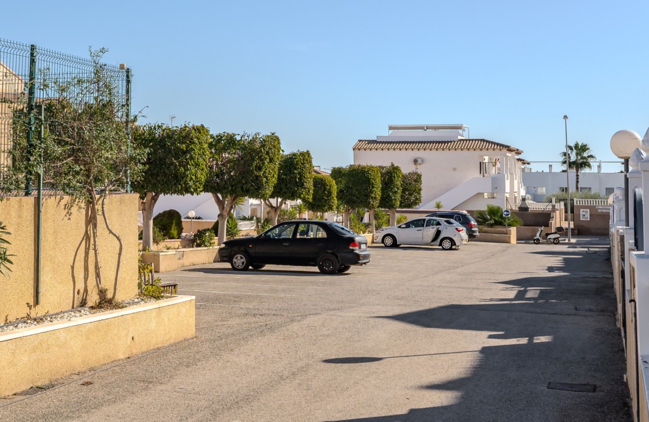 Brukte Boliger - Første etasje  - Orihuela Costa - Punta Prima