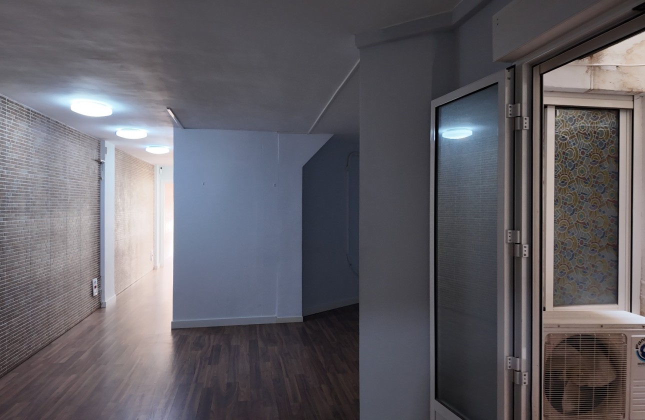 Resale - Commercial - Alicante - Center