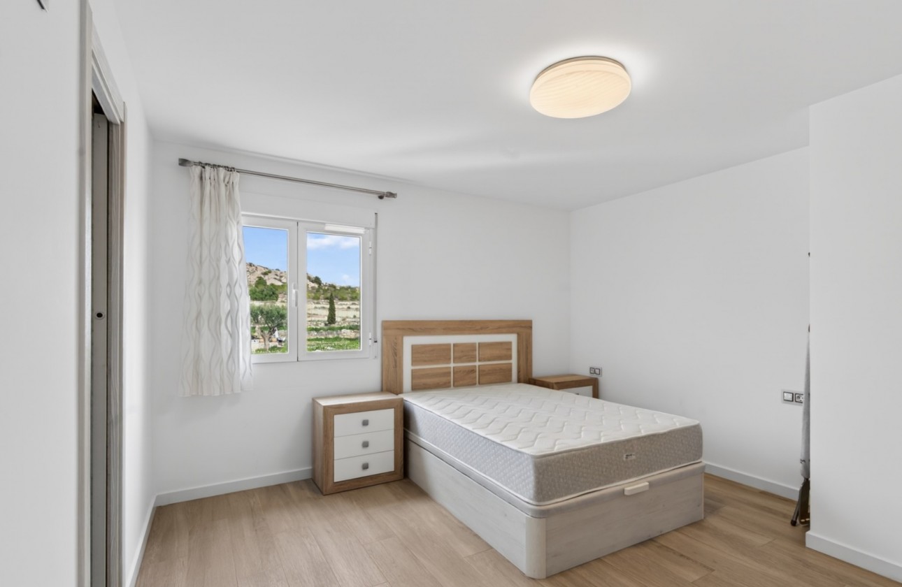 Resale - Villa - Alicante - Rebolledo