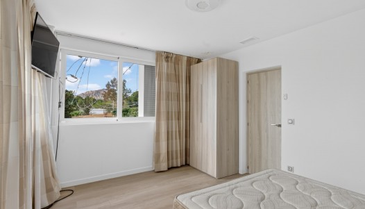 Resale - Villa - Alicante - Rebolledo