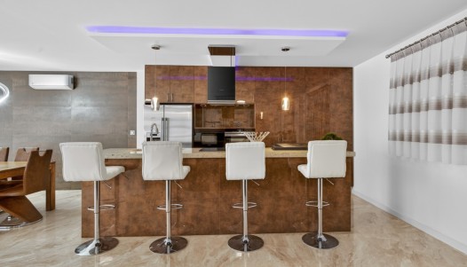 Resale - Villa - Alicante - Rebolledo