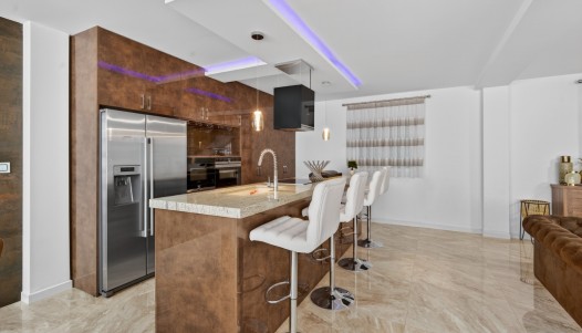 Resale - Villa - Alicante - Rebolledo