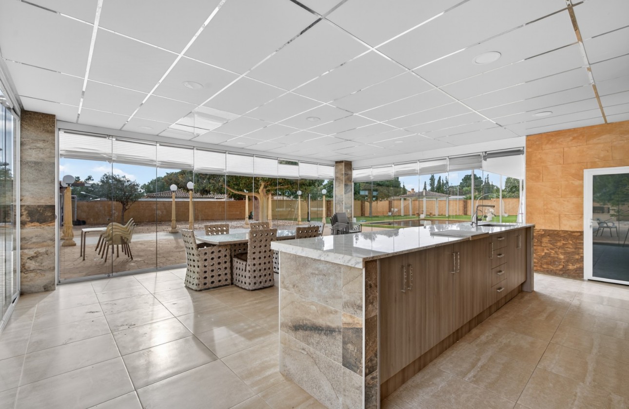 Resale - Villa - Alicante - Rebolledo