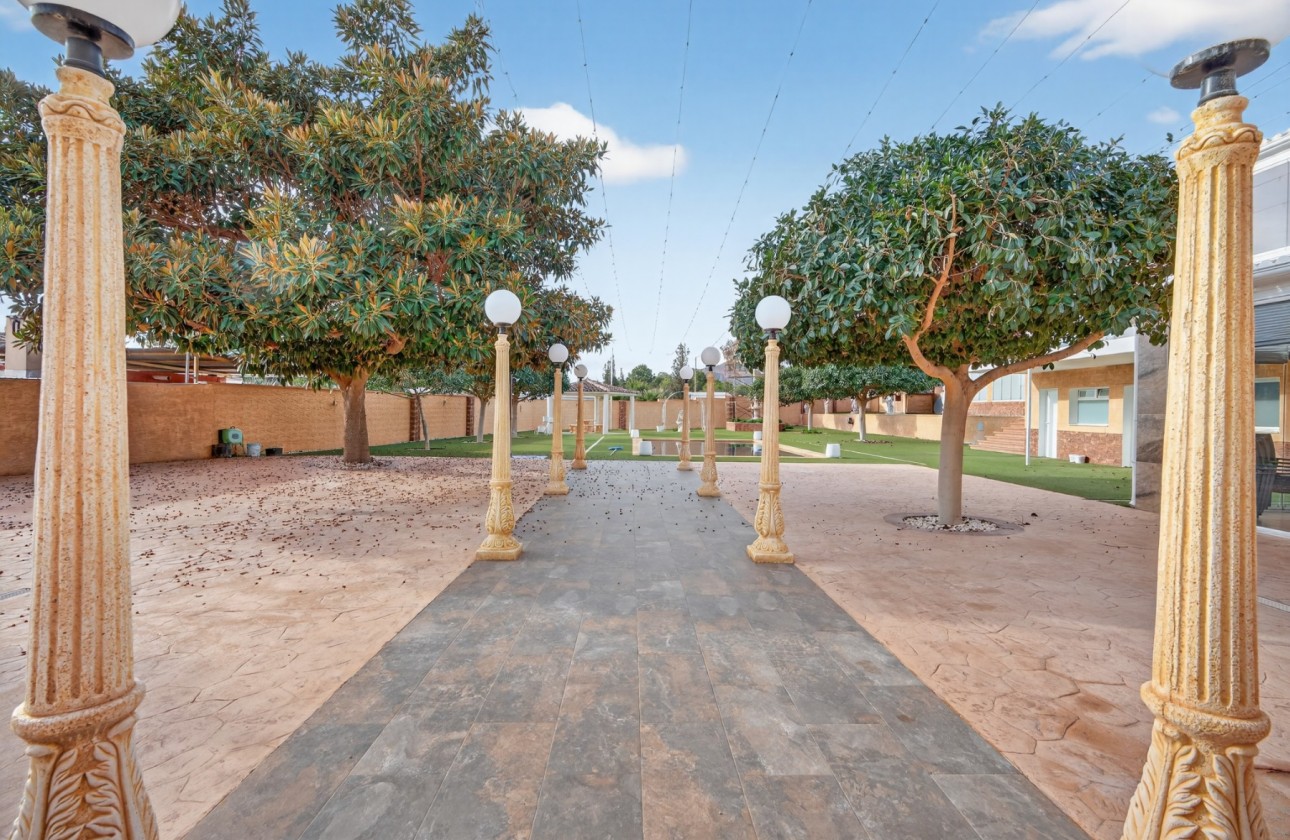 Resale - Villa - Alicante - Rebolledo