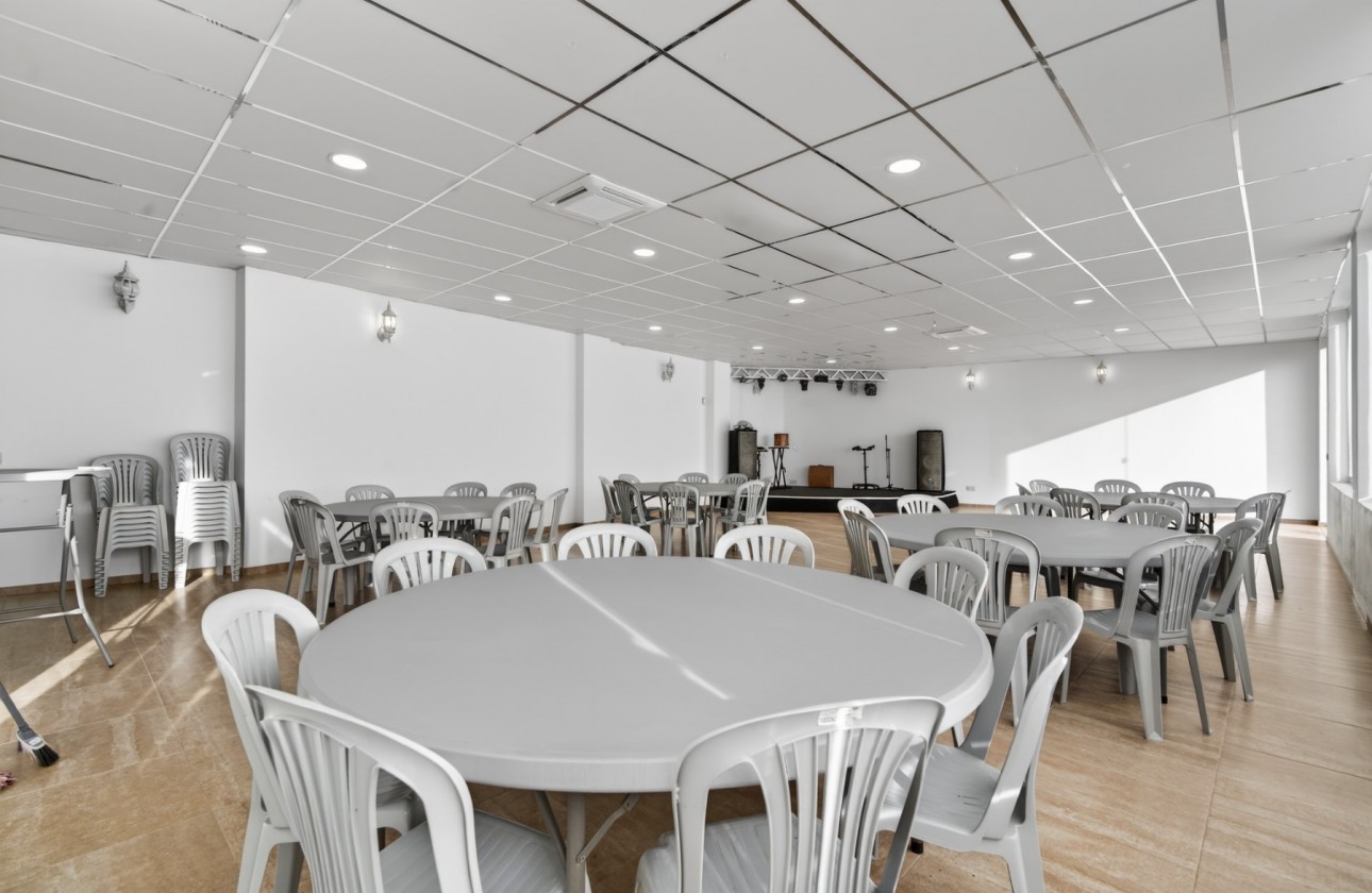 Resale - Villa - Alicante - Rebolledo