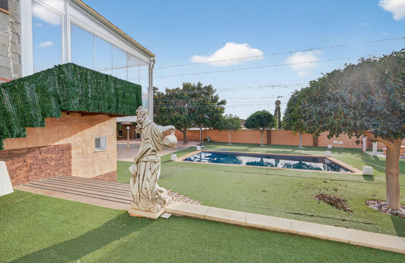 Resale - Villa - Alicante - Rebolledo