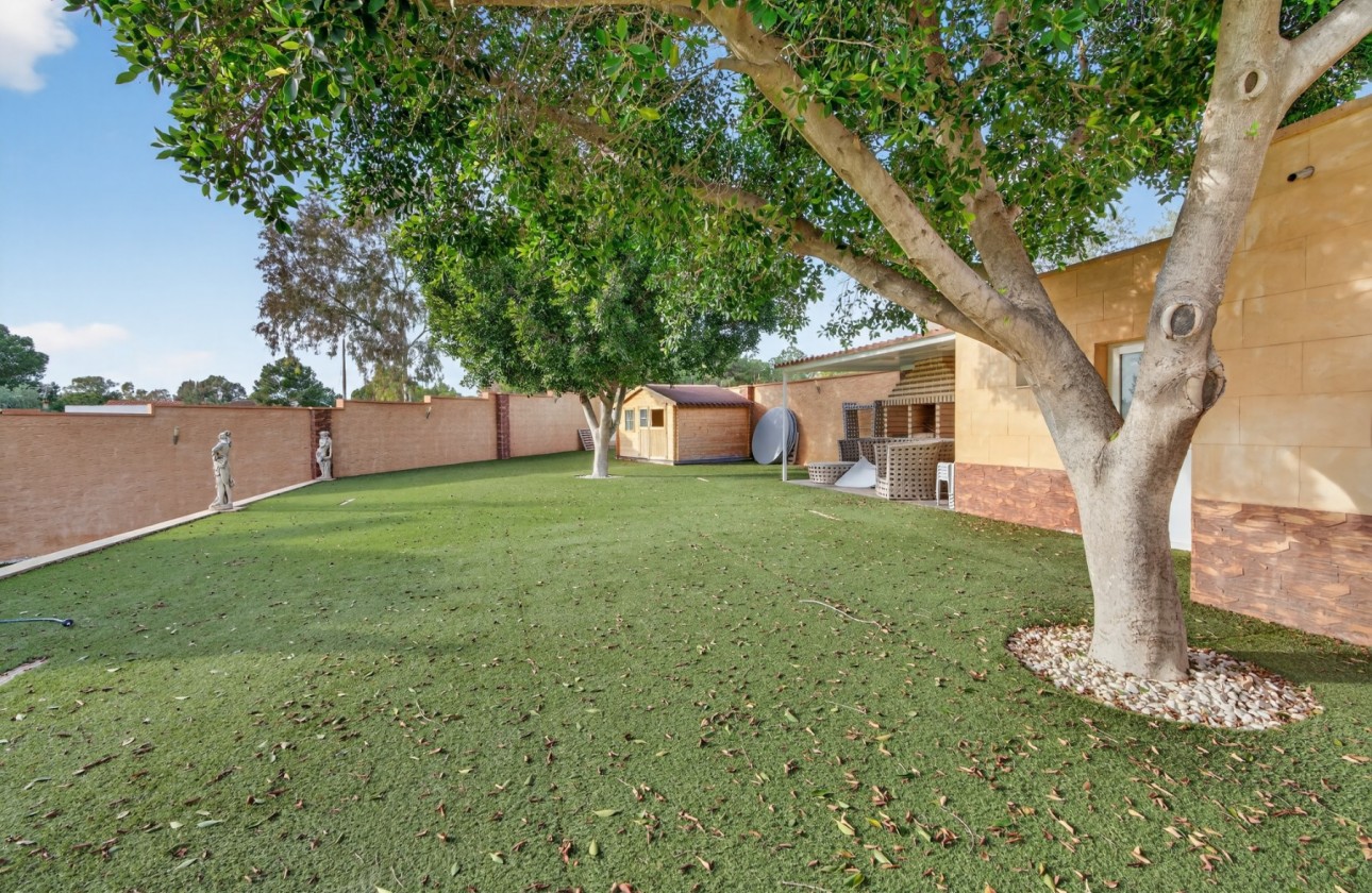 Resale - Villa - Alicante - Rebolledo