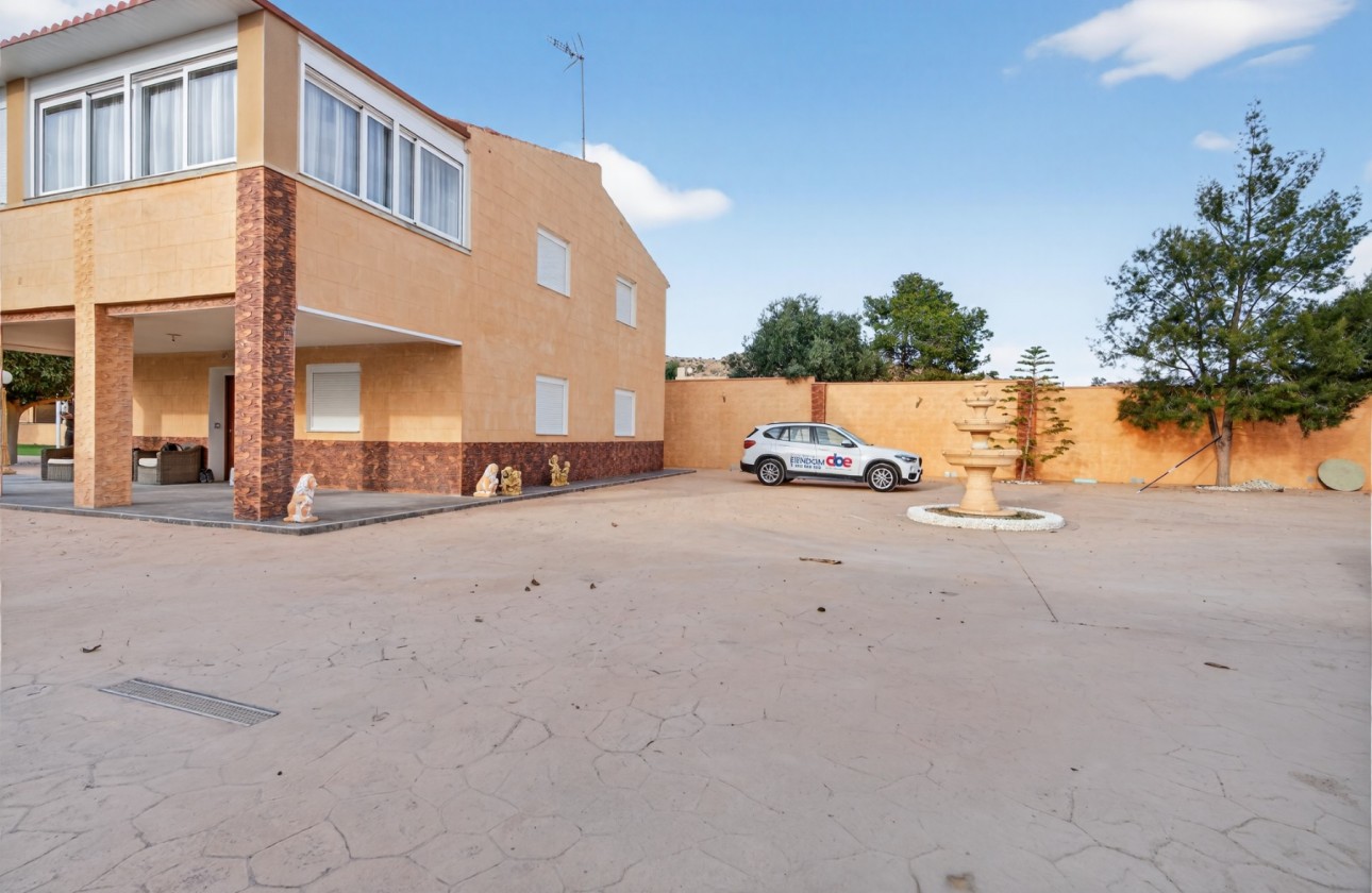 Resale - Villa - Alicante - Rebolledo