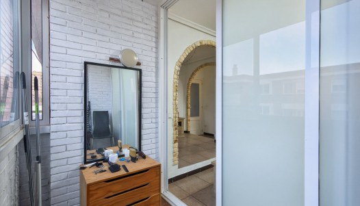 Resale - Apartment - Alicante