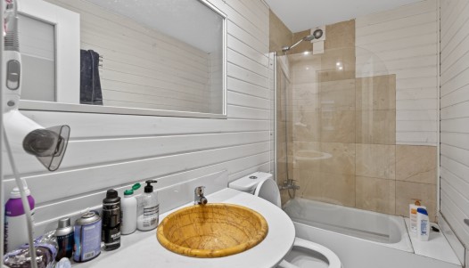 Resale - Apartment - Alicante