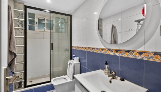 Resale - Apartment - Alicante