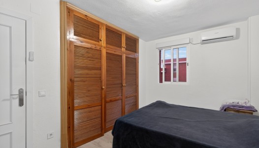 Resale - Apartment - Alicante