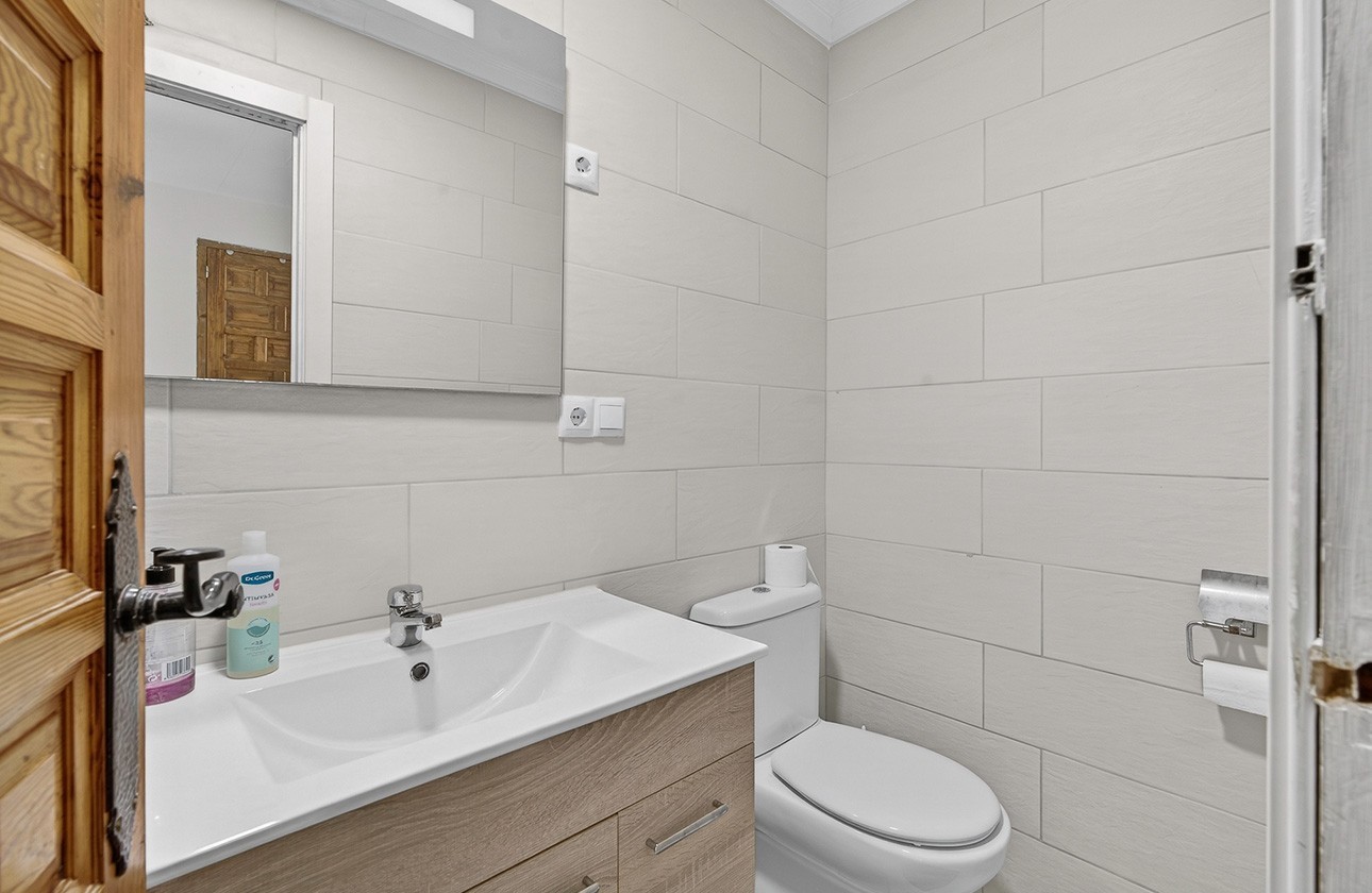 Resale - Apartment - Torrevieja - Playa de los Locos