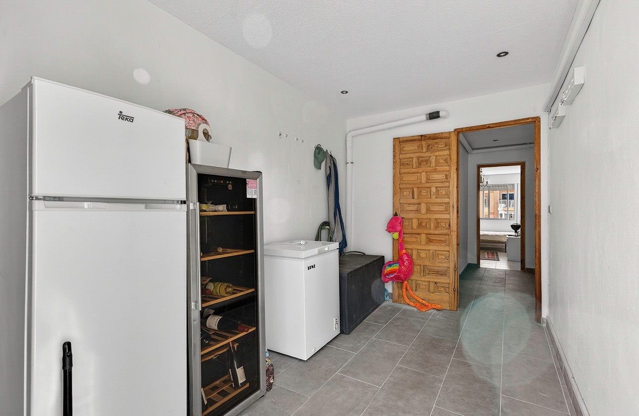 Resale - Apartment - Torrevieja - Playa de los Locos