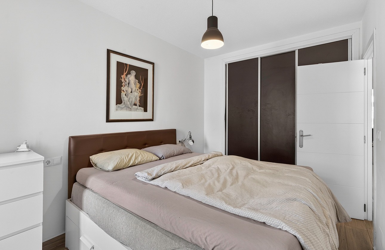 Resale - Apartment - Torrevieja - Playa de los Locos