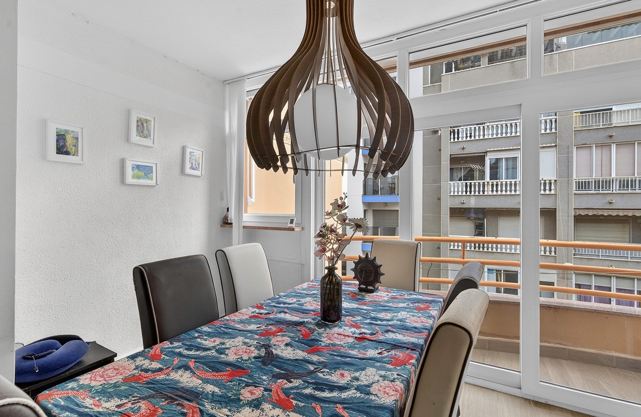 Resale - Apartment - Torrevieja - Playa de los Locos