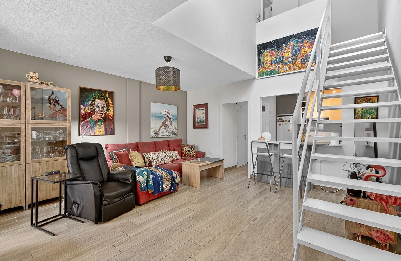 Resale - Apartment - Torrevieja - Playa de los Locos