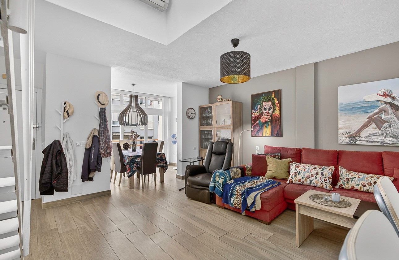 Resale - Apartment - Torrevieja - Playa de los Locos