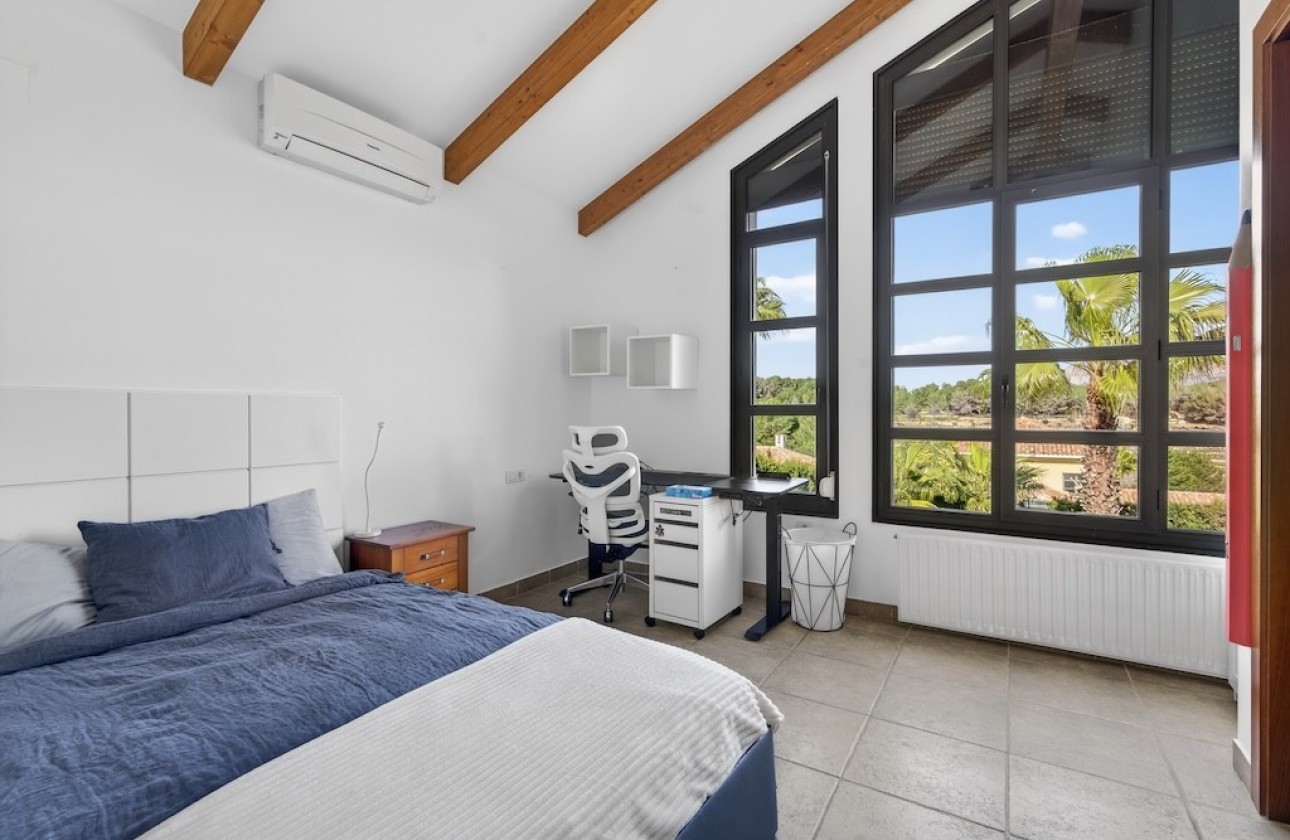 Resale - Villa - Jávea  - Monte Olimpe
