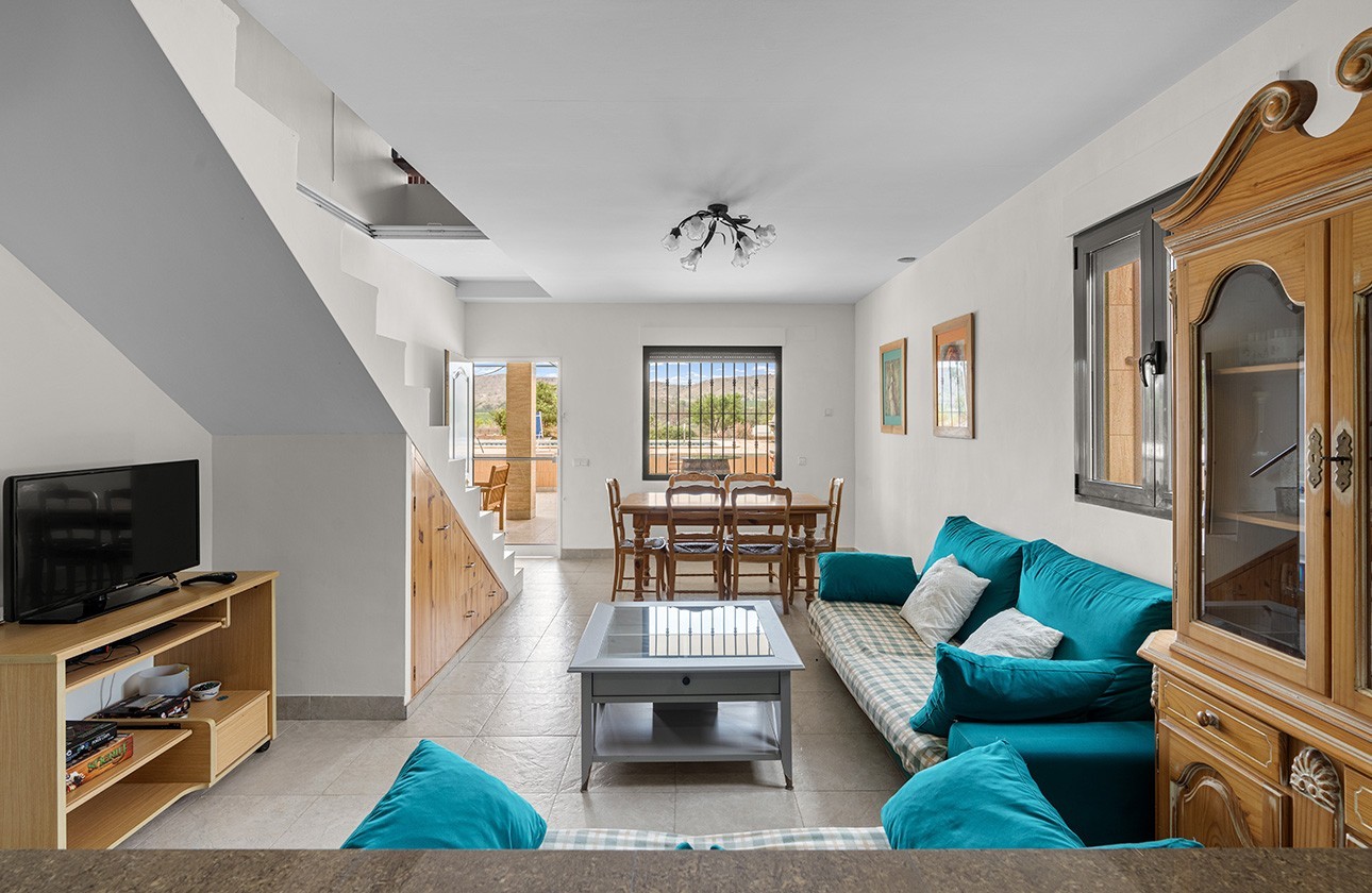 Resale - Villa - Alicante - Rebolledo