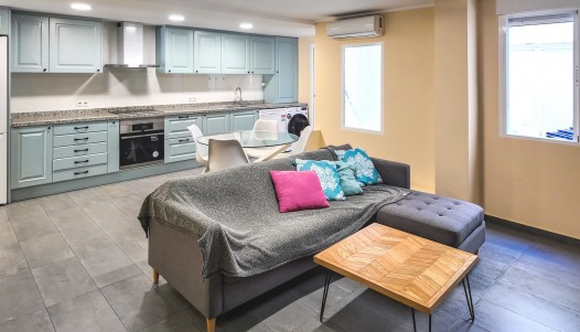 Resale - Apartment - Alicante - Center