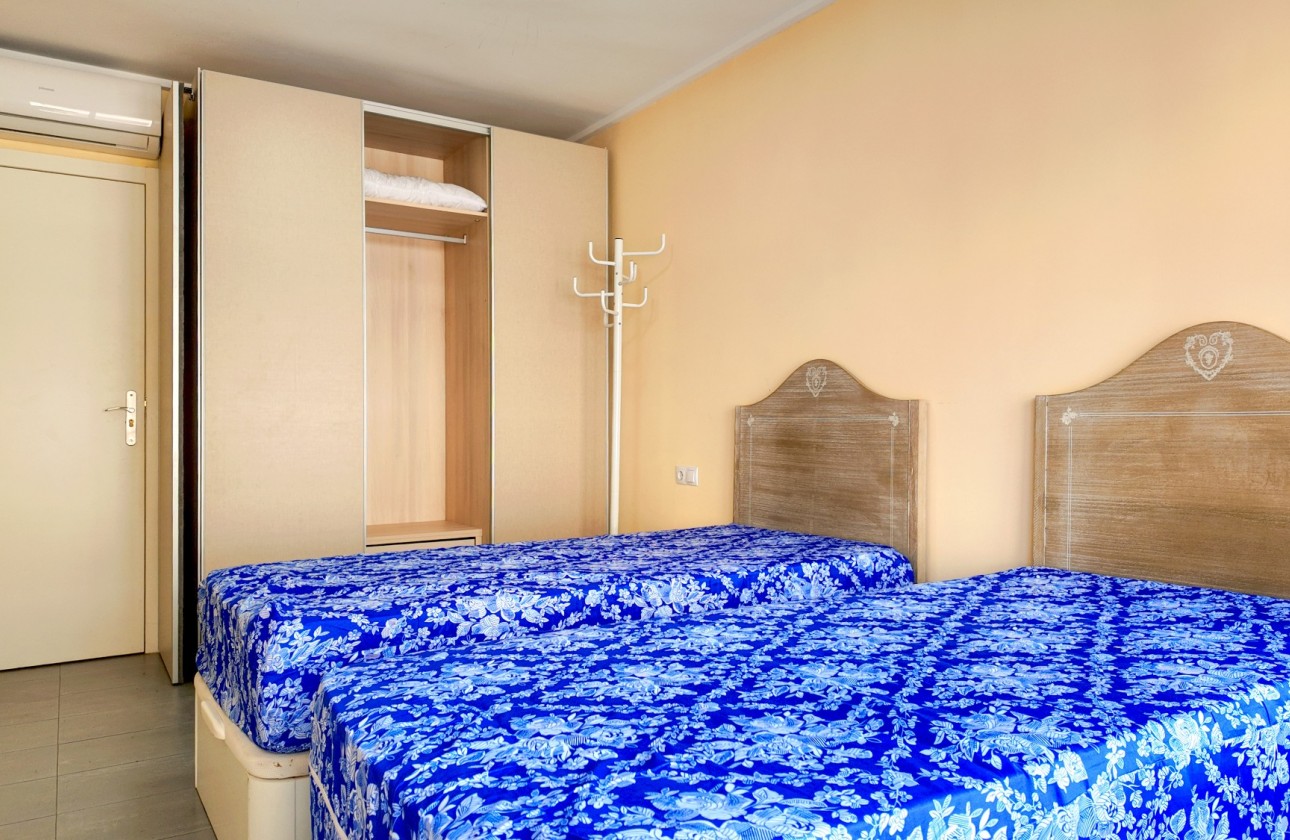 Resale - Apartment - Alicante - Center