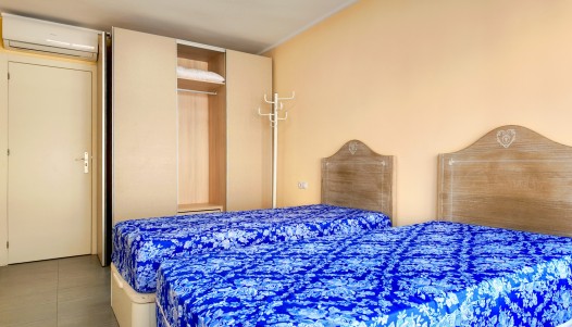 Resale - Apartment - Alicante - Center