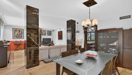 Resale - Villa - Santa Pola