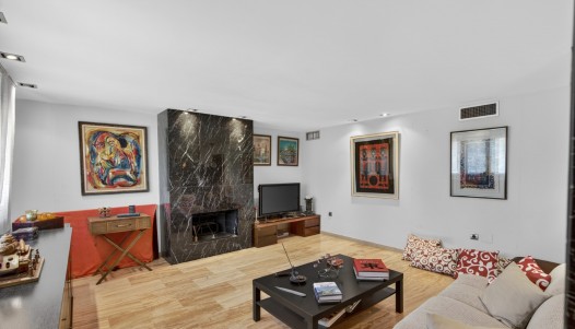 Resale - Villa - Santa Pola