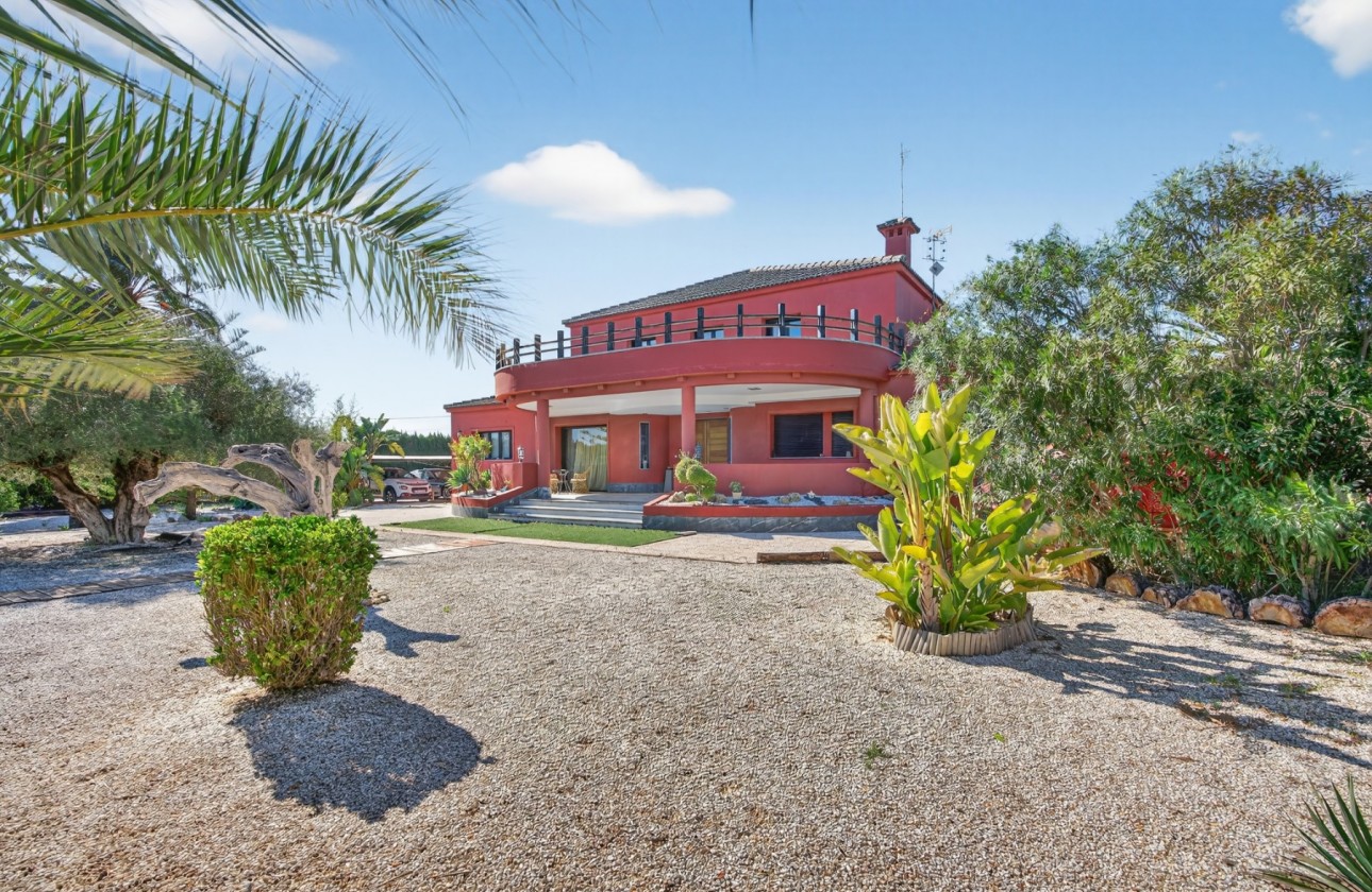 Resale - Villa - Santa Pola