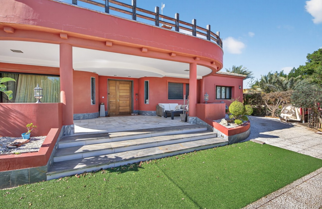 Resale - Villa - Santa Pola