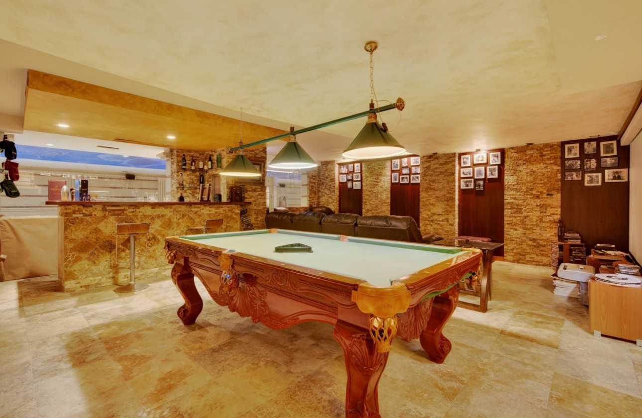 Rynek wtórny -  - Elche