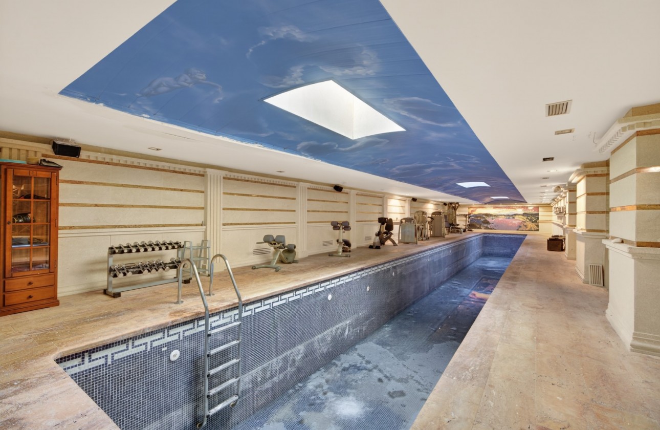 Rynek wtórny -  - Elche