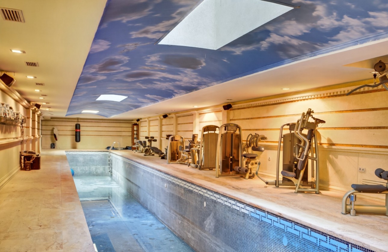 Rynek wtórny -  - Elche