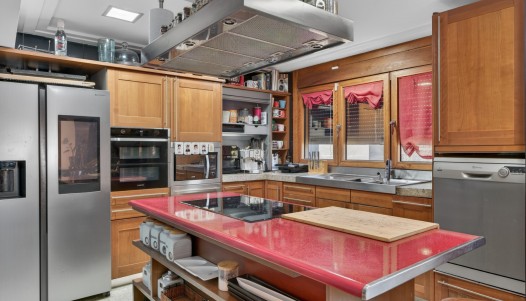 Rynek wtórny -  - Elche